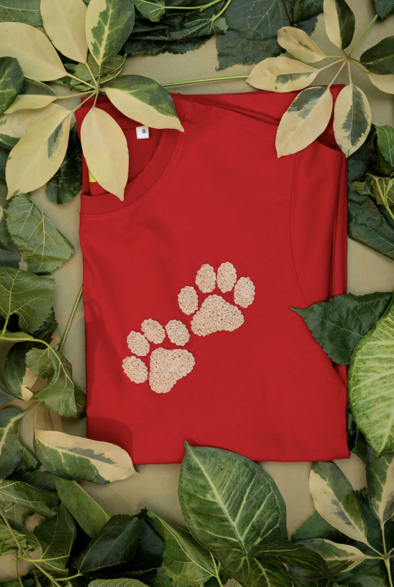 Paw Red - Image 2