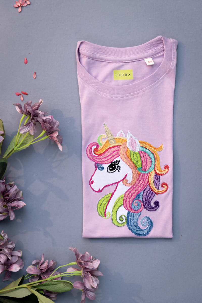 Unicorn (K) - Image 2